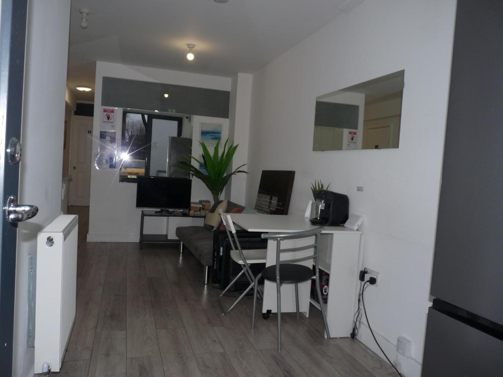 Home Away Londra Dış mekan fotoğraf